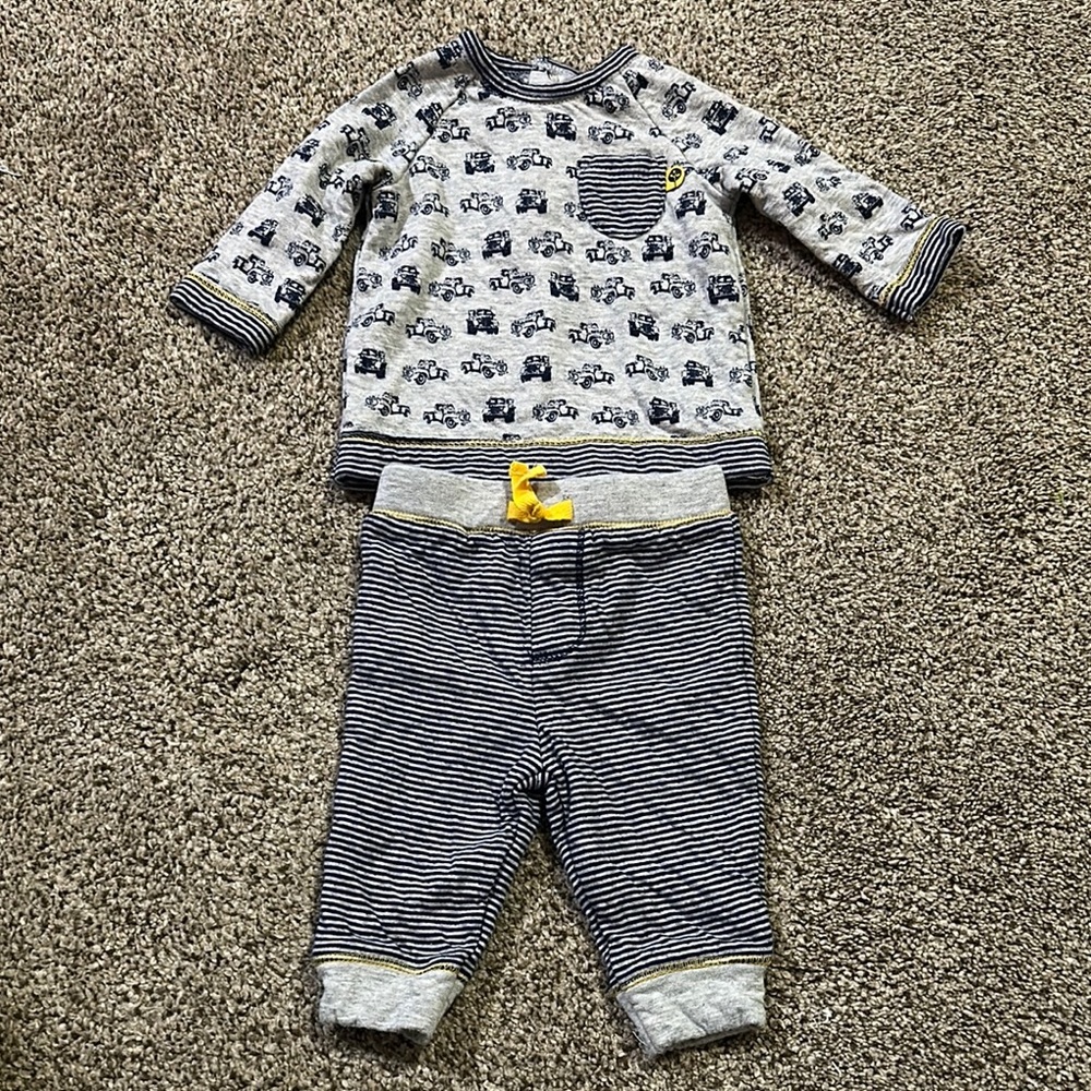 Gray and Blue Baby Outfit with Car Print
